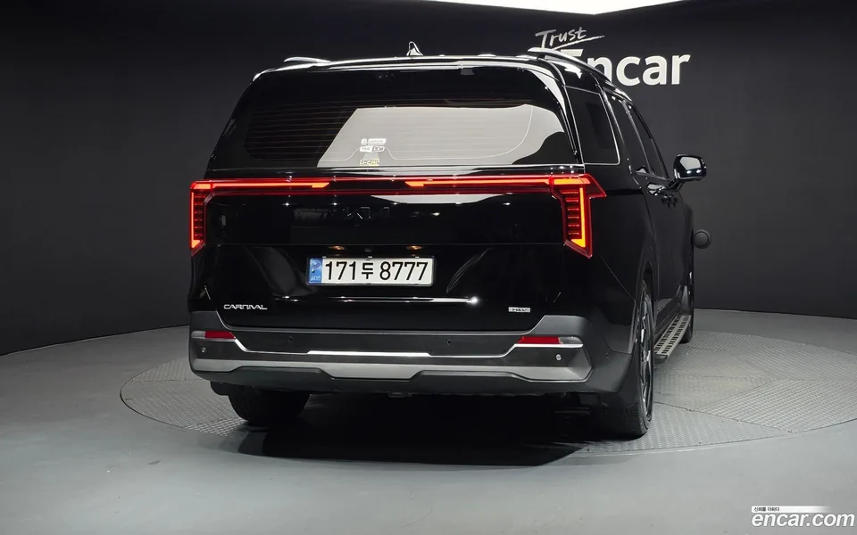 Kia Carnival HEV 9 2024 — thumbnail 4