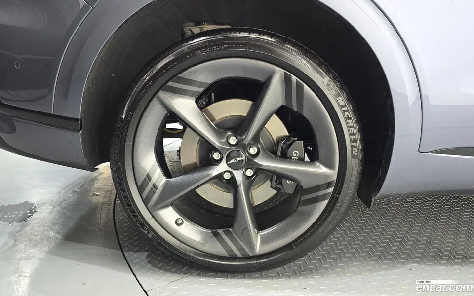 Genesis GV70 2.5T AWD 2024 — thumbnail 2