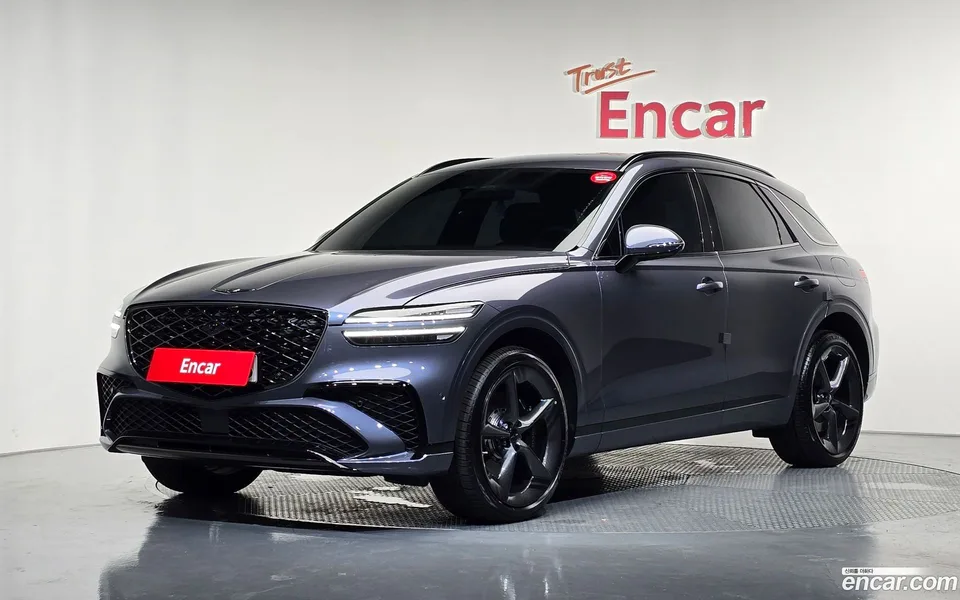 Genesis GV70 2.5T AWD 2024 — photo 1, buy with delivery to Moscow