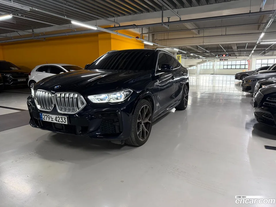 BMW X6 xDrive30d M 2022 — photo 1, buy with delivery to Moscow