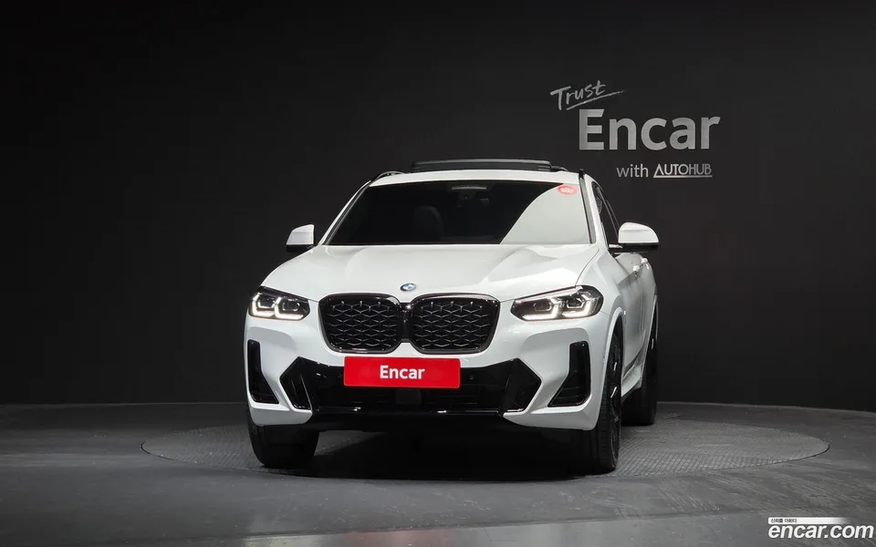 BMW X4 xDrive20i M 2025 — thumbnail 3