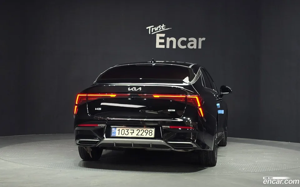 Kia K5 Hybrid 2024 — thumbnail 4