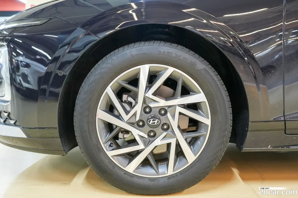 Hyundai Grandeur 2.5 2WD 2025 — thumbnail 5