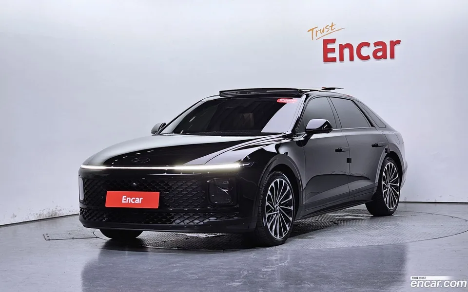 Hyundai Grandeur Hybrid 2024 — photo 1, buy with delivery to Moscow