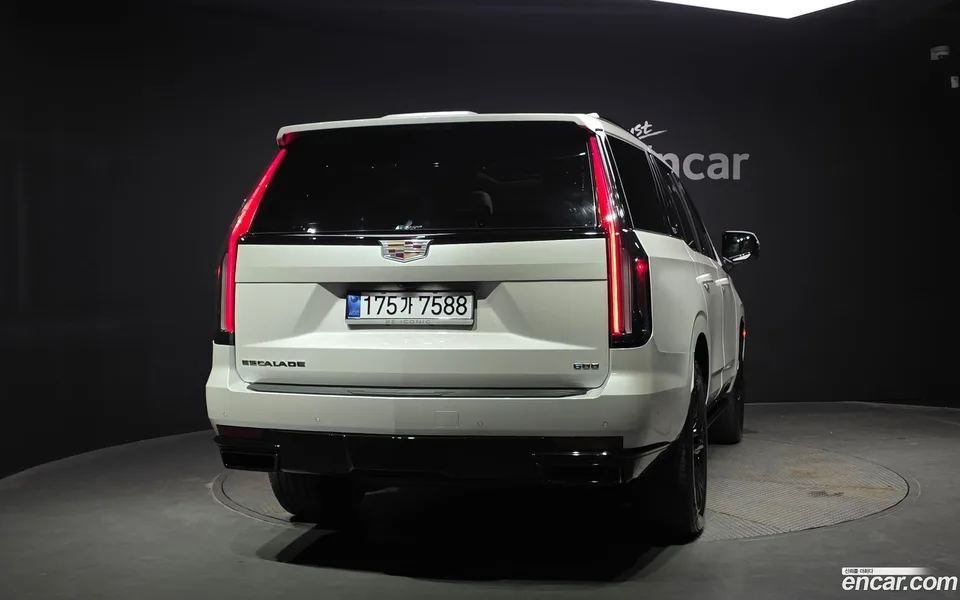 Cadillac Escalade 6.2 2024 — thumbnail 4