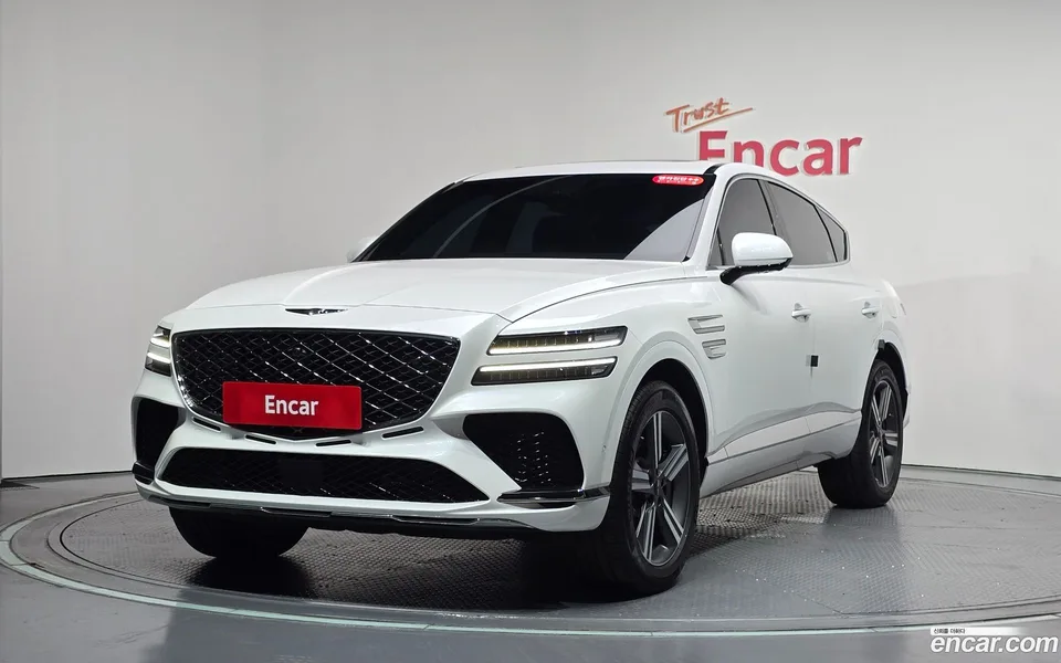Genesis GV80 Coupe 3.5T AWD 2023 — photo 1, buy with delivery to Moscow
