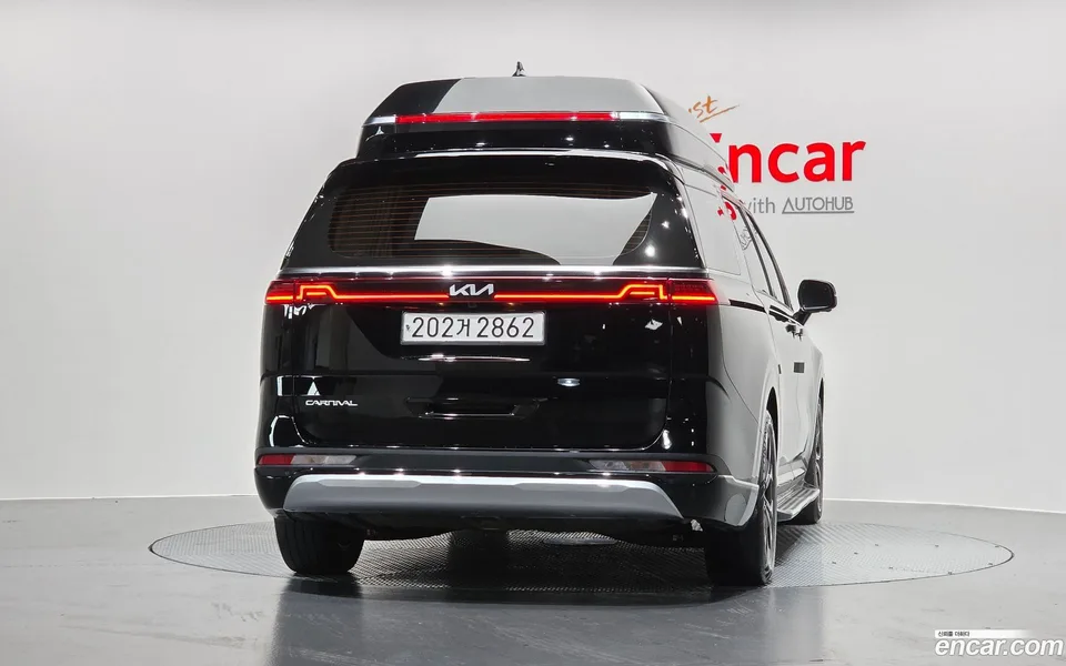 Kia Carnival 7 2023 — миниатюра 4