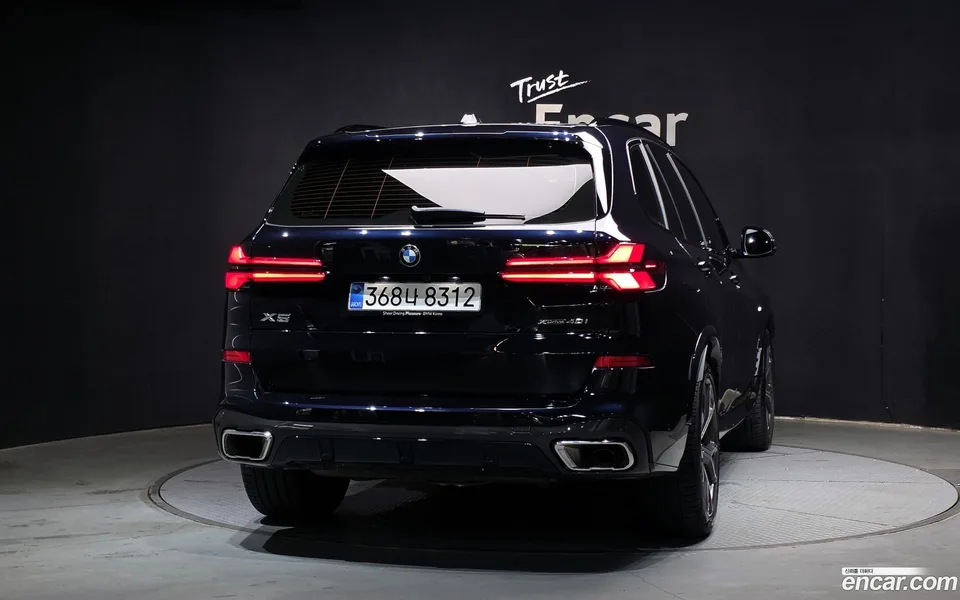 BMW X5 xDrive 40i M 2025 — миниатюра 4
