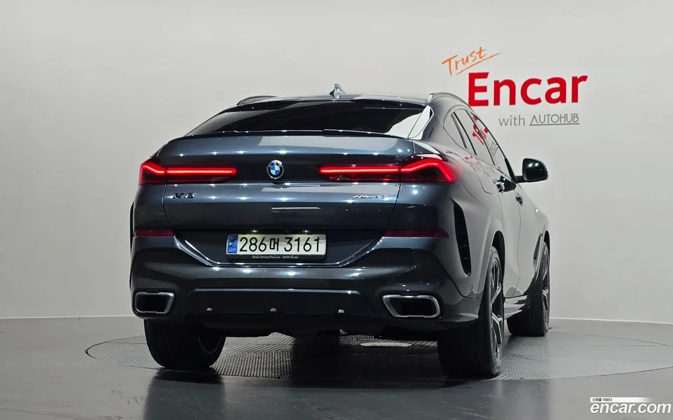 BMW X6 xDrive40i M 2022 — thumbnail 4