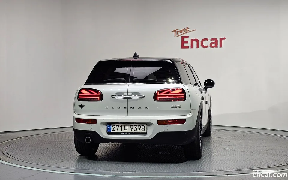 MINI Cooper Clubman 2023 — thumbnail 4