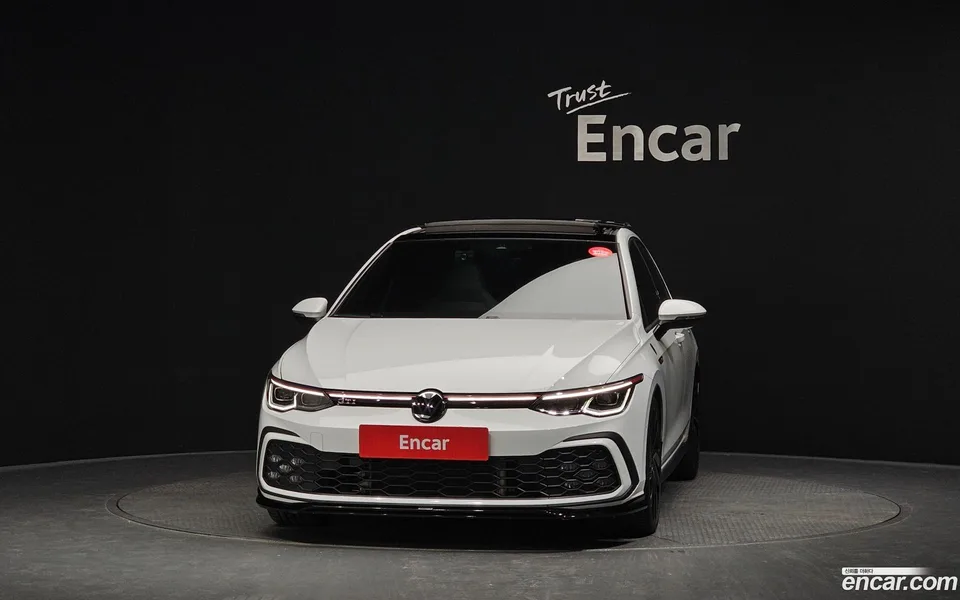 Volkswagen Golf 2.0 GTI 2024 — миниатюра 3