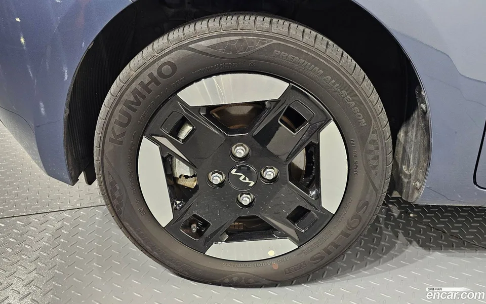 Kia Ray EV 2023 — thumbnail 2