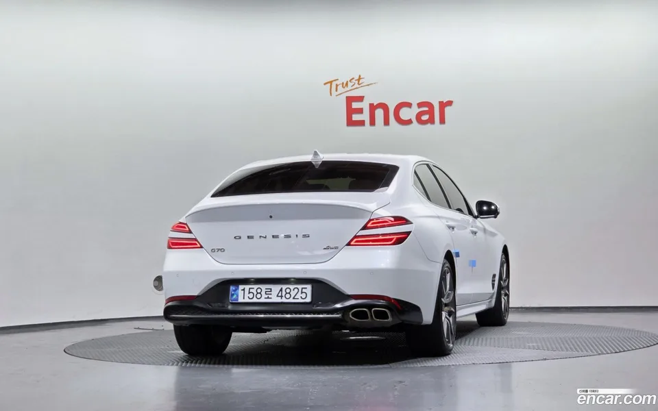 Genesis G70 2.0T 4WD 2022 — thumbnail 4