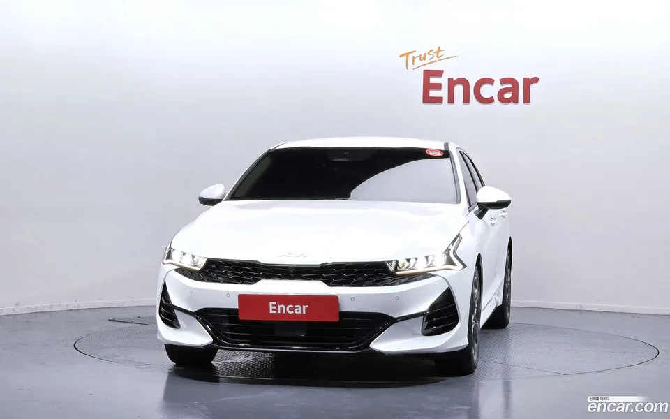 Kia K5 2.0 2022 — thumbnail 3