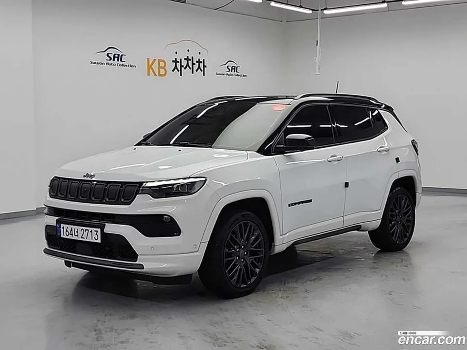 Jeep Compass S 2.4 AWD 2022 — photo 1, buy with delivery to Moscow