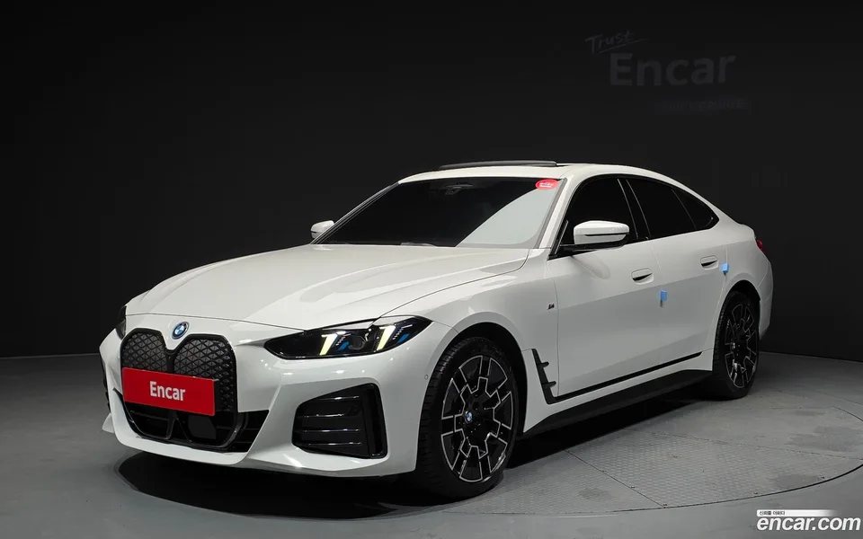 BMW i4 eDrive40 M 2025 — photo 1, buy with delivery to Moscow