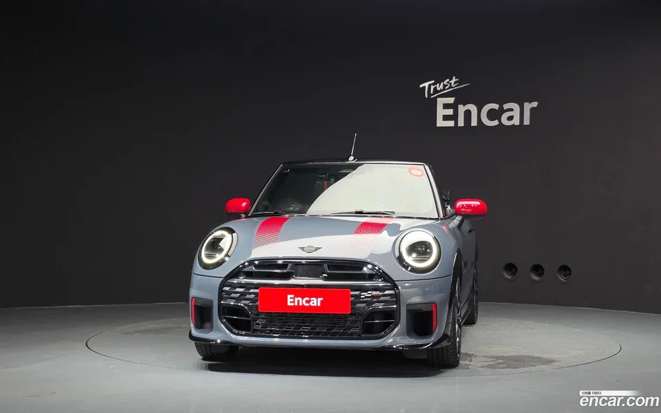 MINI Cooper S Convertible JCW 2025 — thumbnail 3