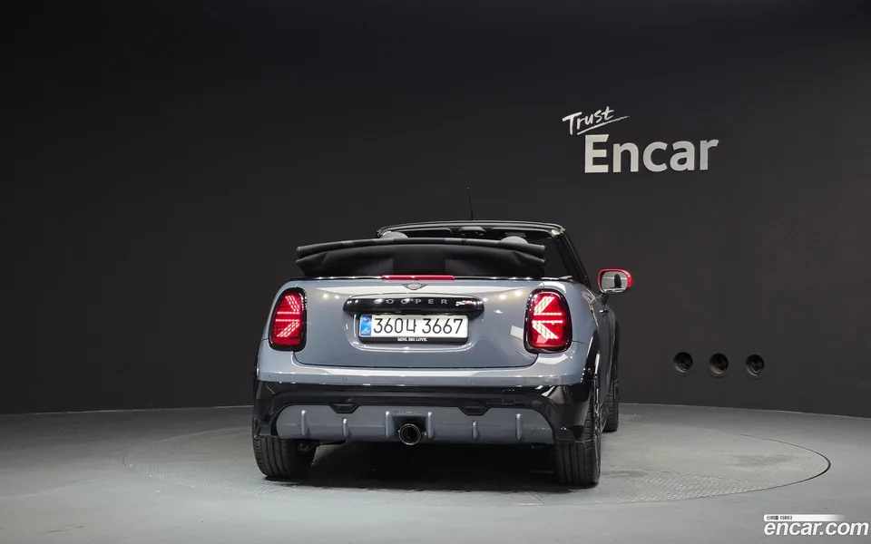 MINI Cooper S Convertible JCW 2025 — thumbnail 4