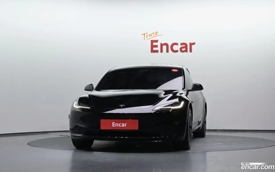 Tesla Model 3 RWD 2024 — thumbnail 3