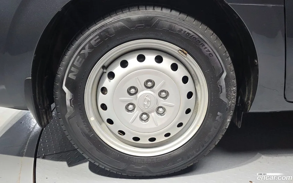 Hyundai Staria 11 2022 — thumbnail 5