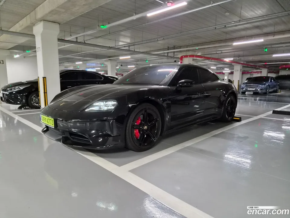 Porsche Taycan 4S 2026 — миниатюра 3