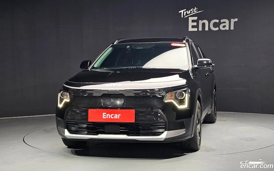 Kia Niro EV 2023 — thumbnail 3