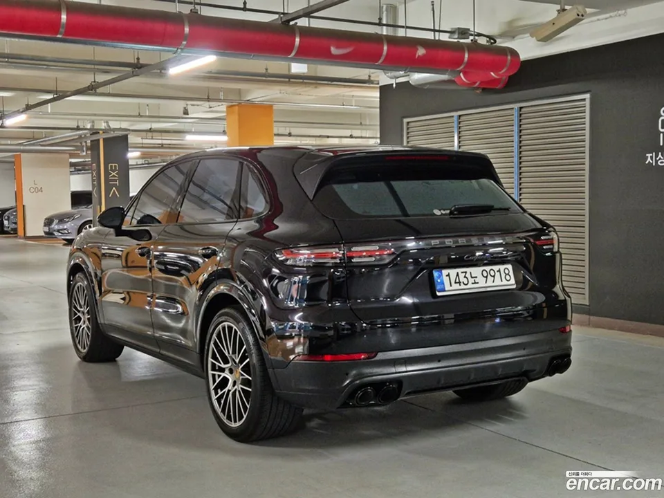 Porsche Cayenne 3.0 2022 — thumbnail 3