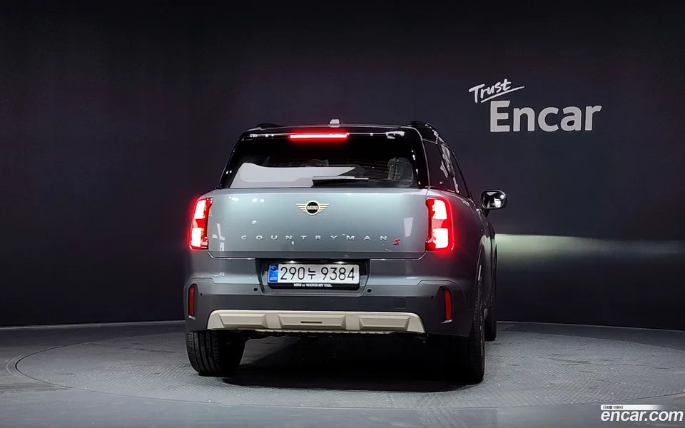 MINI Cooper S Countryman ALL4 2026 — thumbnail 4