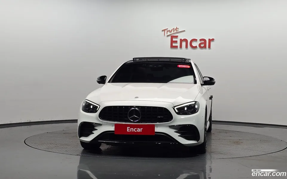 Mercedes-Benz E-Class E53 AMG 4MATIC+ 2023 — thumbnail 3