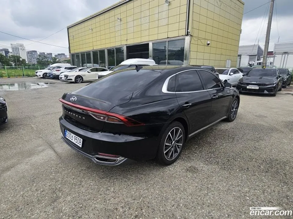 Hyundai Grandeur IG 3.3 2022 — thumbnail 2