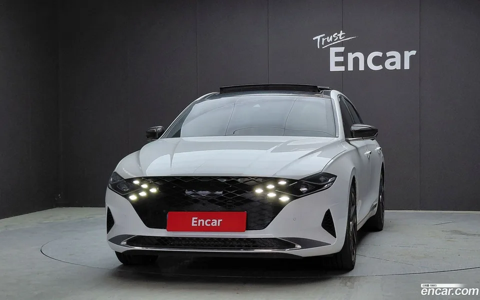Hyundai Grandeur IG 3.3 2022 — thumbnail 3