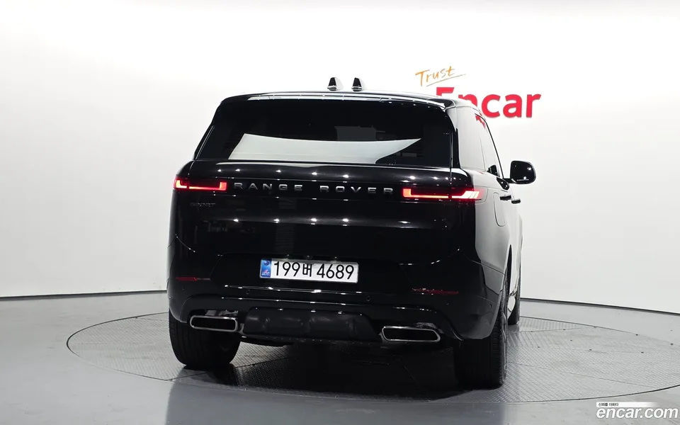 Land Rover Range Rover Sport P550E HSE 2025 — миниатюра 4