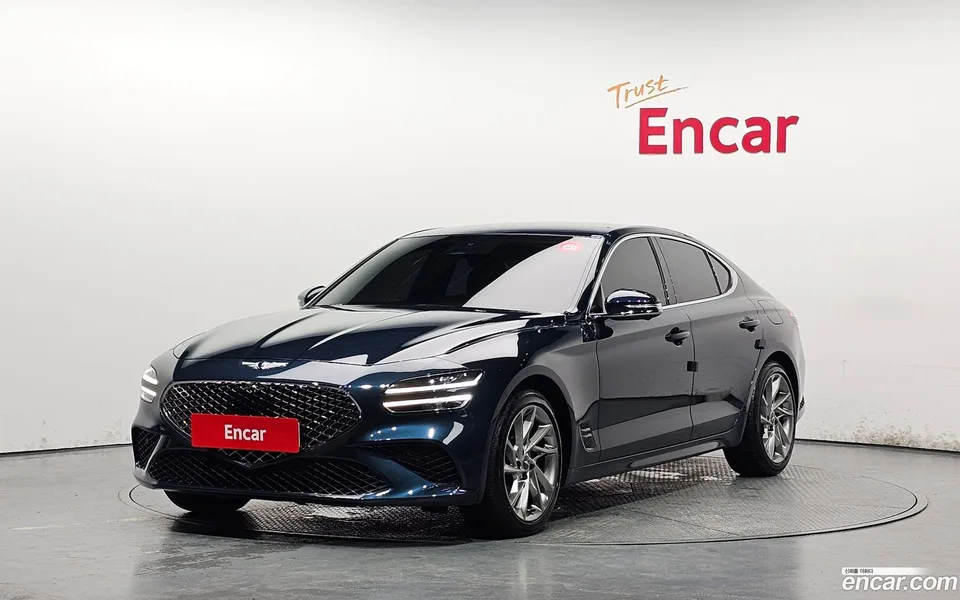 Genesis G70 2.0T 4WD 2022 — photo 1, buy with delivery to Moscow