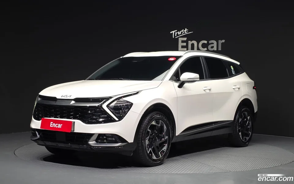 Kia Sportage 1.6 2WD 2022 — photo 1, buy with delivery to Moscow