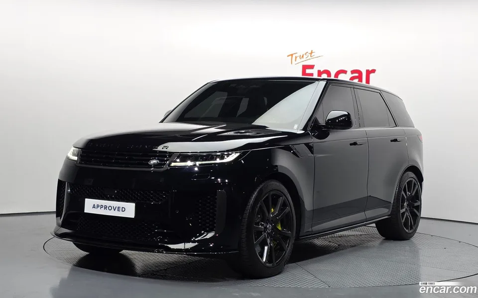 Land Rover Range Rover Sport P635 SV 2025 — photo 1, buy with delivery to Moscow