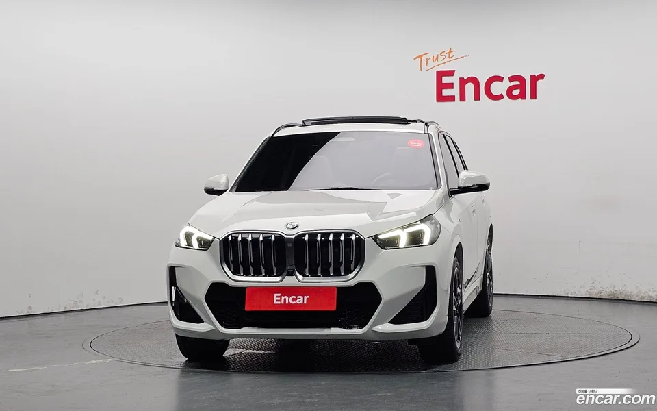 BMW X1 sDrive 18d M 2024 — thumbnail 3