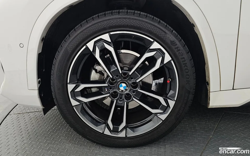 BMW X1 sDrive 18d M 2024 — thumbnail 5