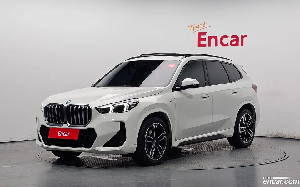 BMW X1 sDrive 18d M 2024 — photo 1, buy with delivery to Moscow