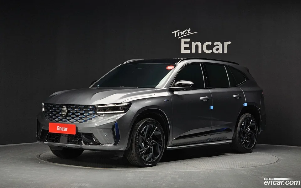 Renault Samsung Grand Koleos 1.5 E-TECH 2WD 2025 — photo 1, buy with delivery to Moscow