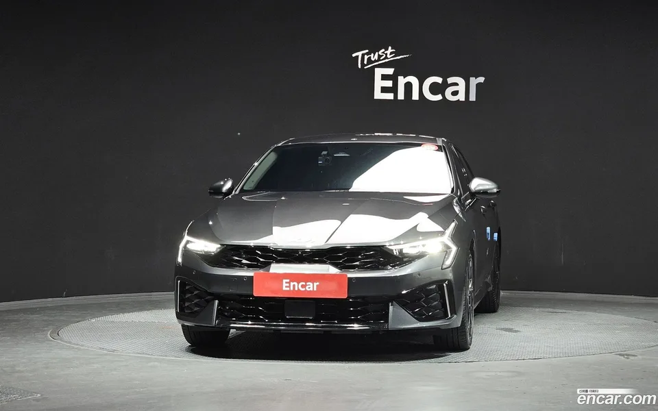 Kia K5 2.0 2025 — thumbnail 3