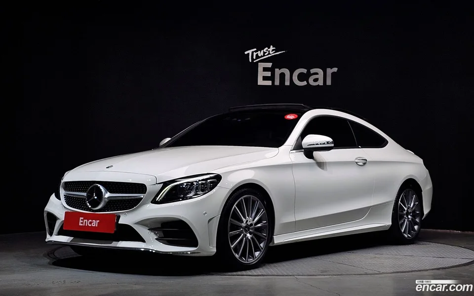 Mercedes-Benz C-Class C200 2023 — photo 1, buy with delivery to Moscow