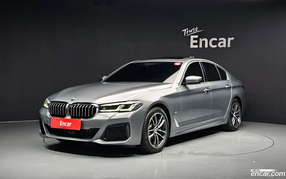 BMW 5 Series 523d M 2023 — photo 1, buy with delivery to Moscow