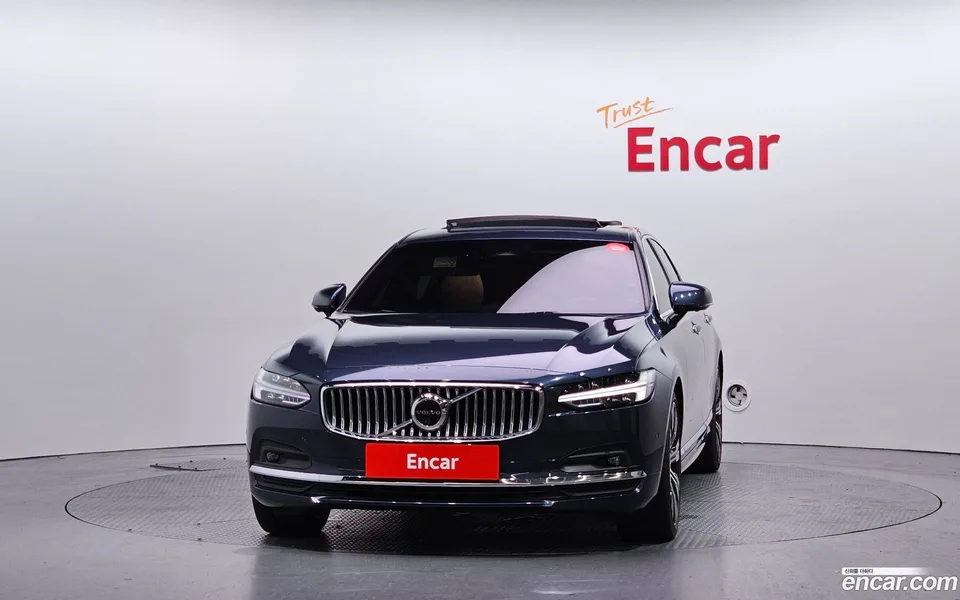 Volvo S90 B6 AWD 2022 — thumbnail 3