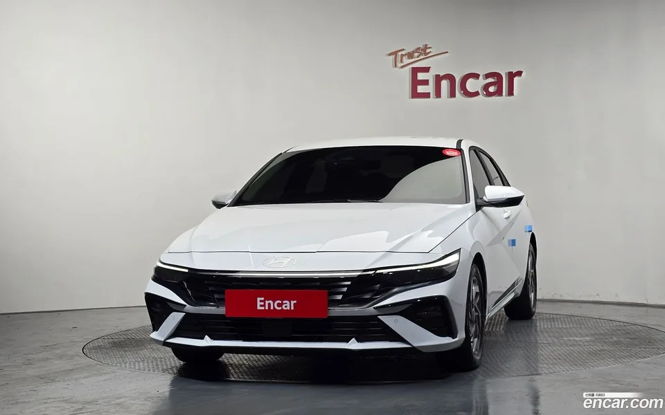 Hyundai Avante CN7 1.6 2024 — thumbnail 3
