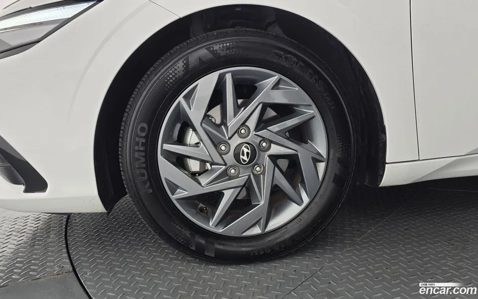 Hyundai Avante CN7 1.6 2024 — thumbnail 5