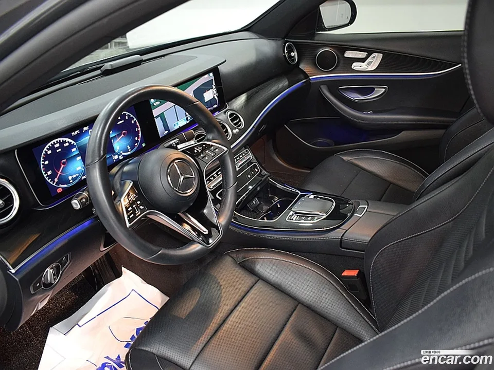 Mercedes-Benz E-Class E250 2022 — миниатюра 4