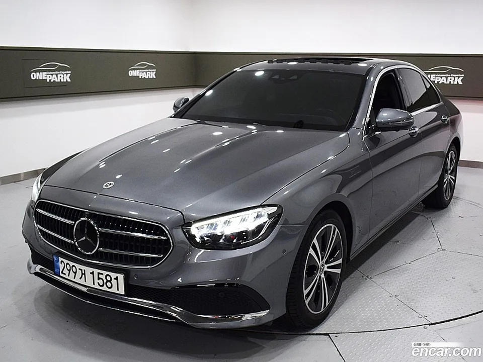 Mercedes-Benz E-Class E250 2022 — фото 1, купить с доставкой в Москву
