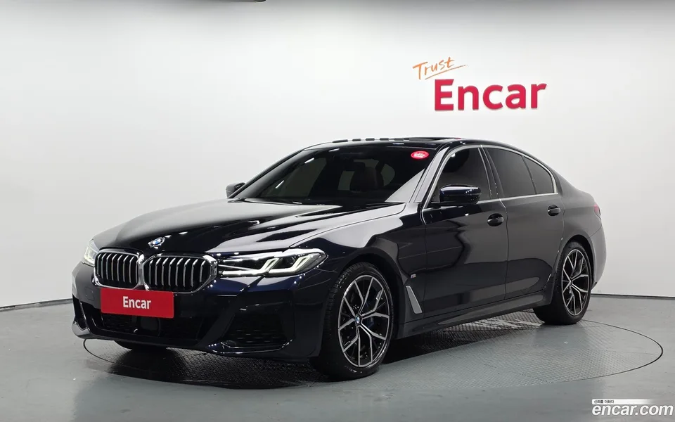 BMW 5 Series 530i xDrive M 2022 — photo 1, buy with delivery to Moscow