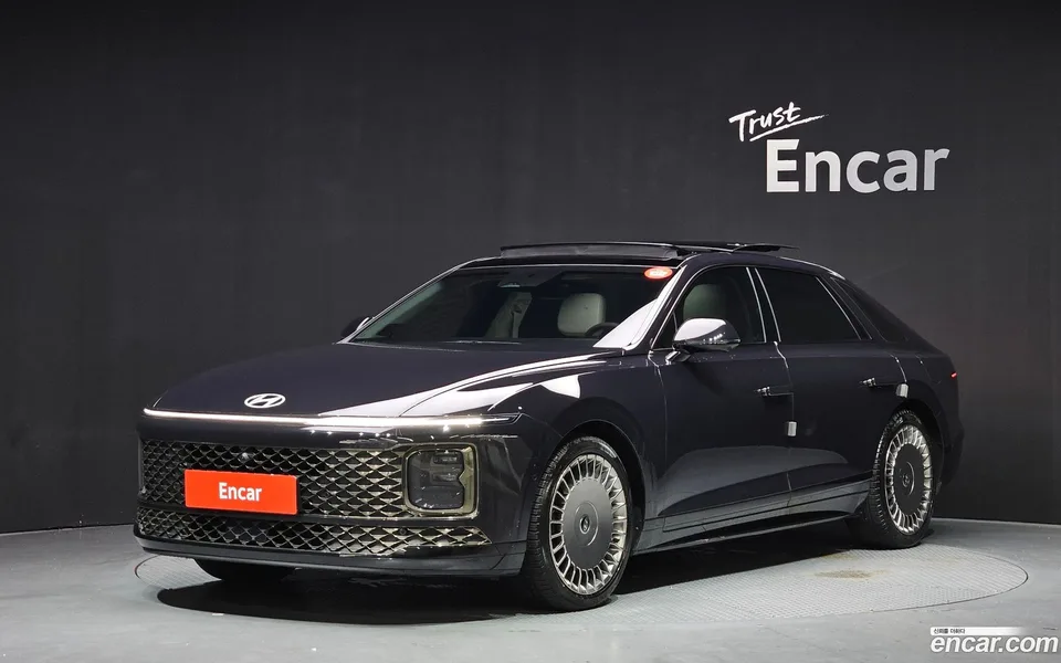 Hyundai Grandeur Hybrid 2023 — photo 1, buy with delivery to Moscow