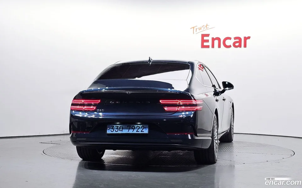 Genesis Electrified G80 e-AWD 2022 — thumbnail 4